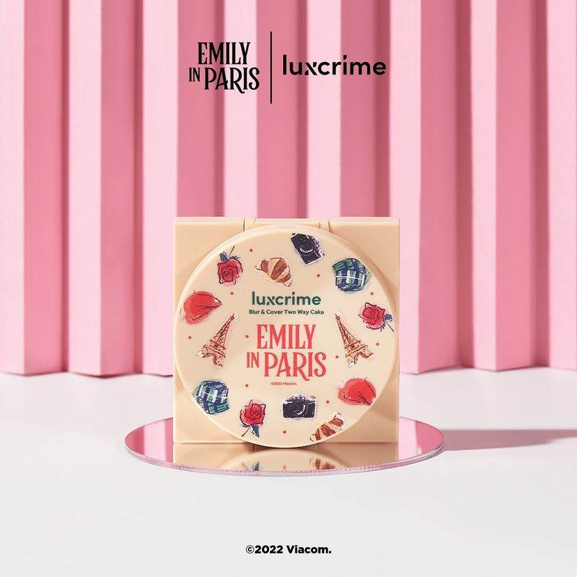 LUXCRIME X Emily In Paris Blur &amp; Cover Two Way Cake