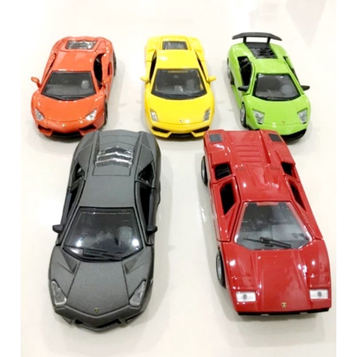 Maisto Lamborghini Collection Diecast Mobil Lamborghini Aventador Gallardo Countach Reveton Murcielago Die-cast Miniatur Mobil Mobilan Pajangan