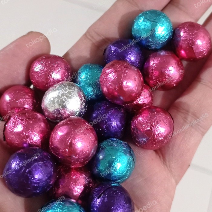 

Coklat Bola Warna Warni Import Repack 50g