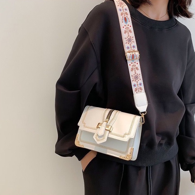 Tas Selempang Wanita Kulit Fashion Tiara I Tas Selempang I Tas Kulit