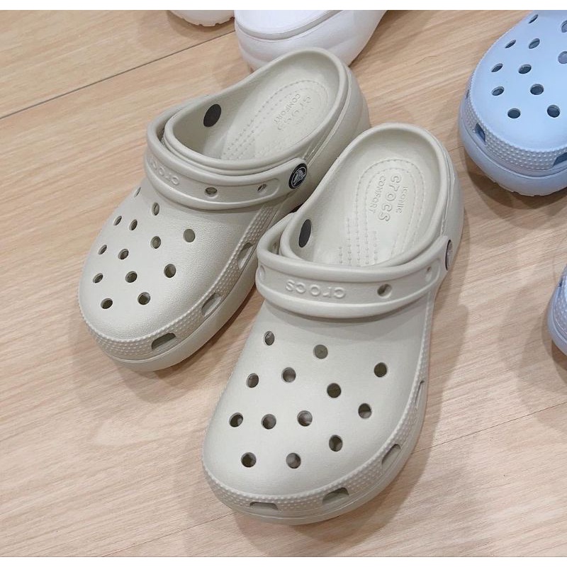 crocs Platform clog woman /Crocs classic clog platform / Sandal wanita crocs classic platform bae / crocs platform clog