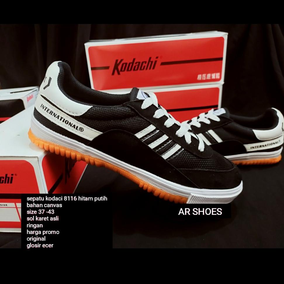 MURAH BANGET Sepatu kodachi hitam putih 8116 / sepatu sekolah kodachi hitam putih /sepatu kodaci /se