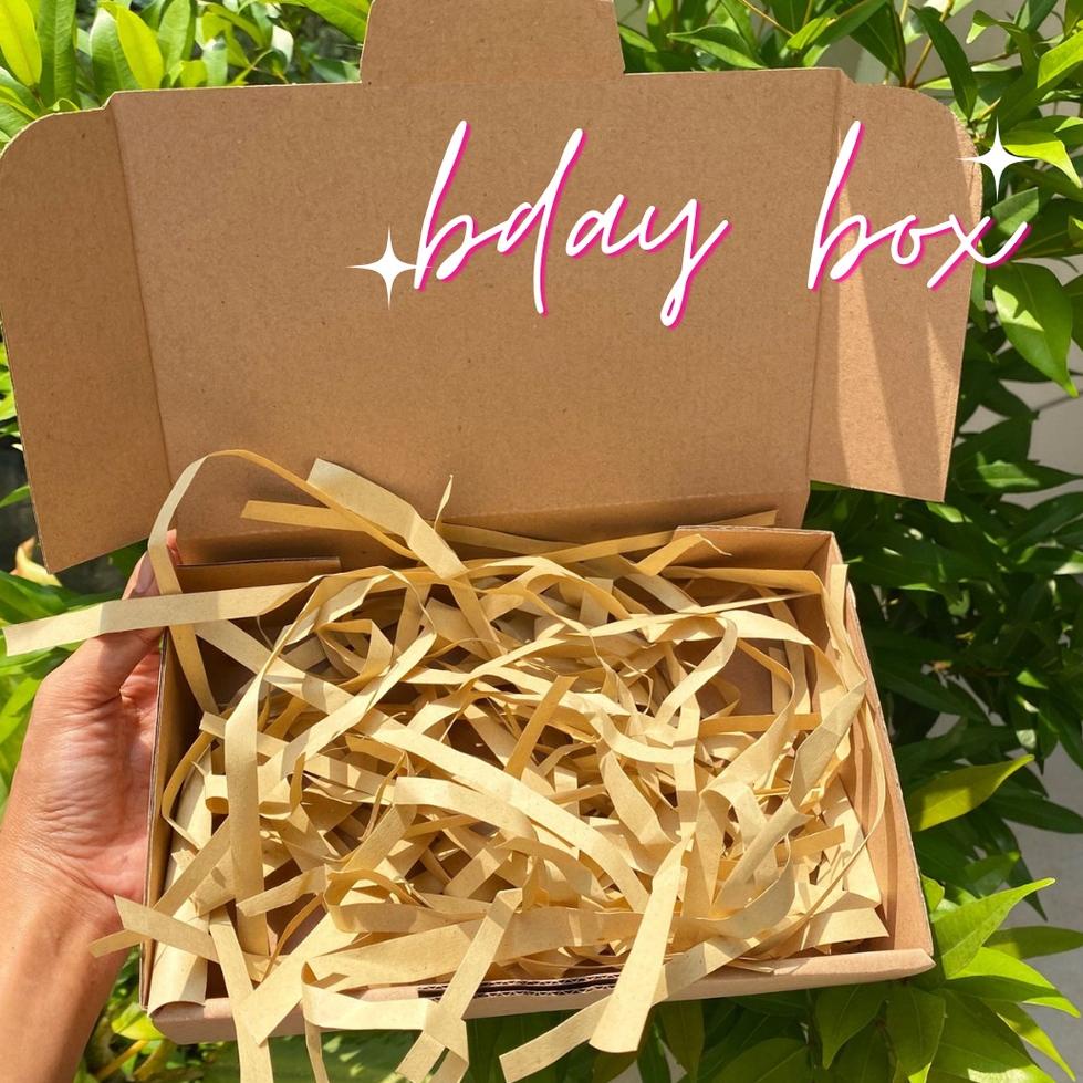 

O26 BDAY BOX || KARDUS ULTAH || KARDUS TAMBAHAN ULANGTAHUN PRODUK TREND っ