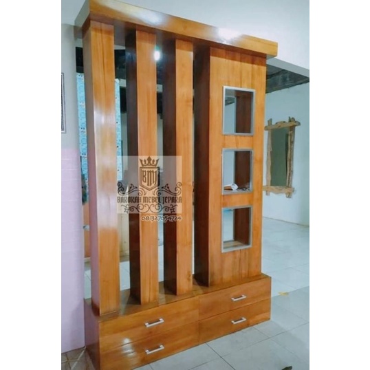 

Partisi Pembatas Ruangan Jati Tua Minimalis 180 x 230 cm