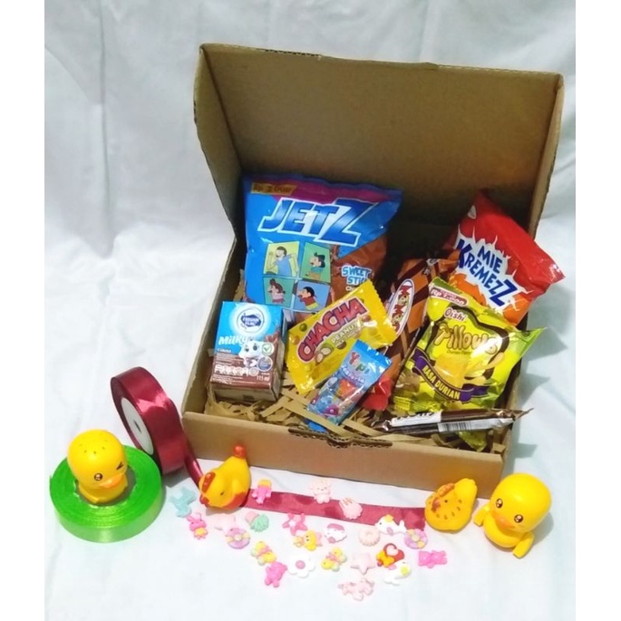 

Paket Snack Ulang Tahun Anak/ Hampers Ulang Tahun