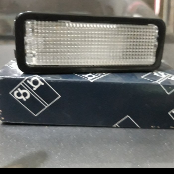 Lampu Plafon Peugeot 505