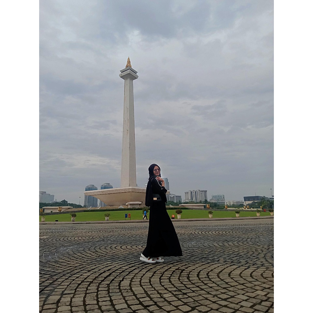 Abaya outer bordir silver-gamis hitam remaja kekinian - fhasion muslimah terbaru-dress remaja kekinian-dress muslimah terbaru-kimono pipik uje(BR258)