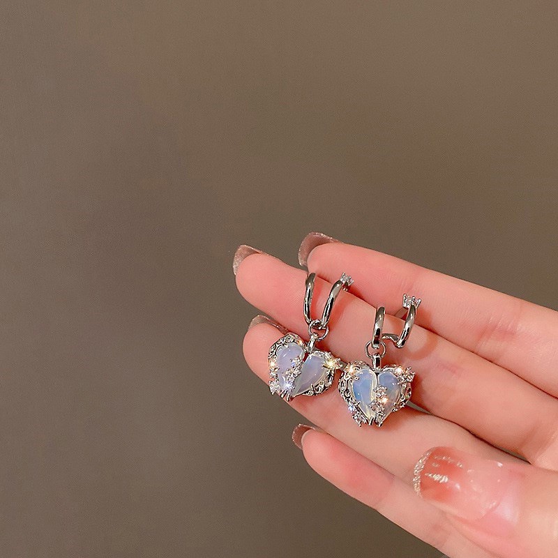 Cinta Hati Zirkon Anting Aksesoris Kepribadian Retro