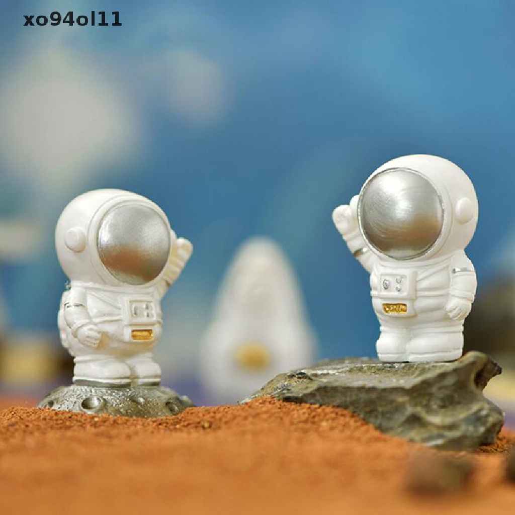 Xo Astronot Luar Angkasa Dekorasi Rumah Resin Hiasan Kecil Kue Baking Decoration OL