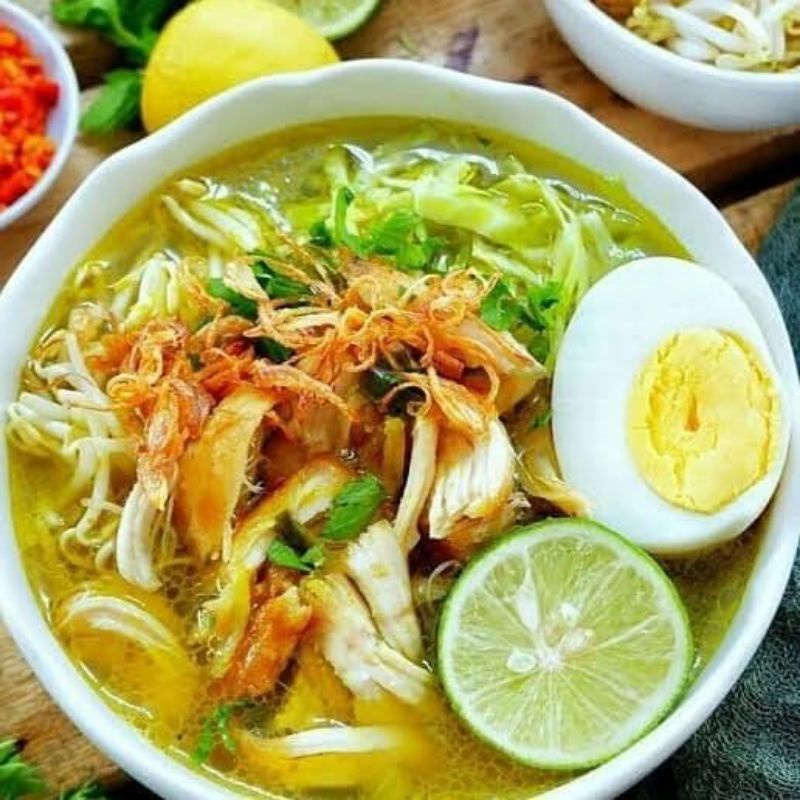 

Soto Ayam Kuah Bening / Kuah Santan + Kerupuk Udang / Emping Isi 2 Pax