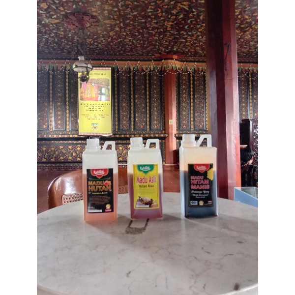 

Madu asli hutan Riau 1kg,Madu terbukti khasiatnya