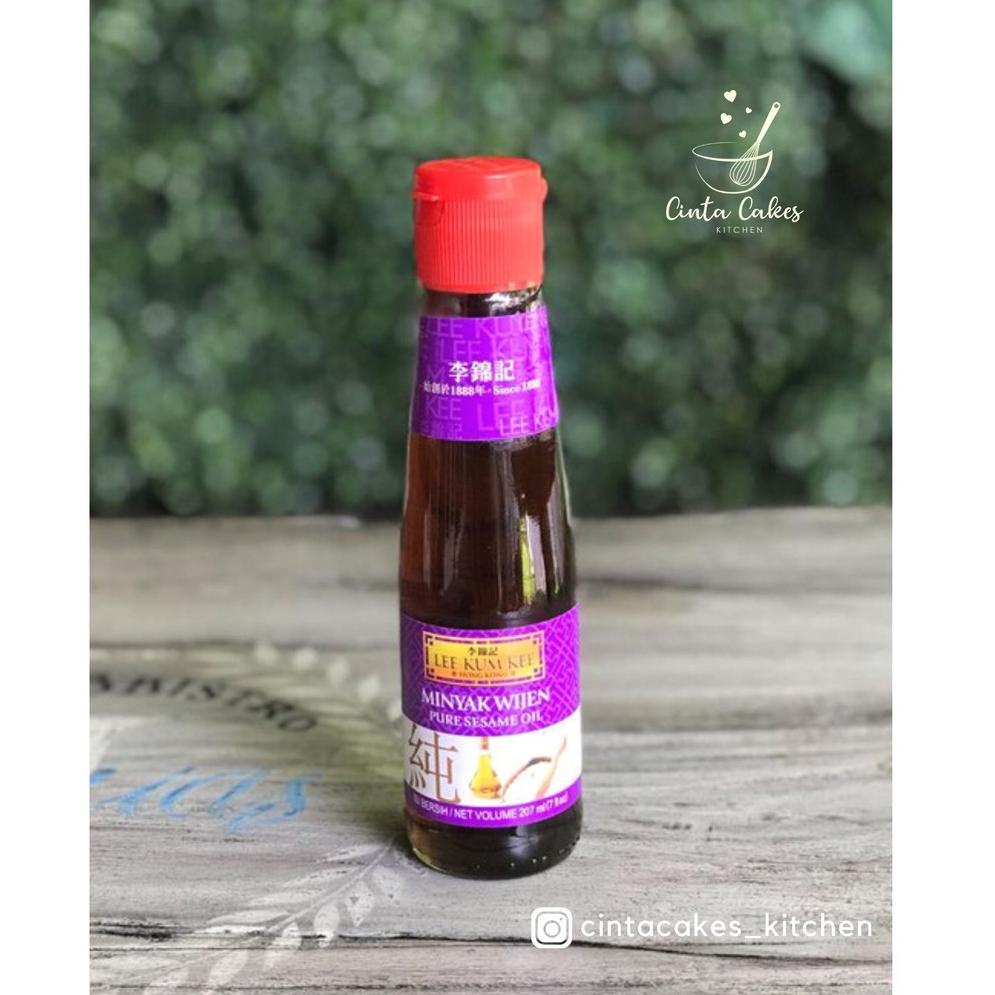 

L27 Minyak Wijen Pure Sesame 207 ml Lee Kum Kee PALING BAGUS ☐
