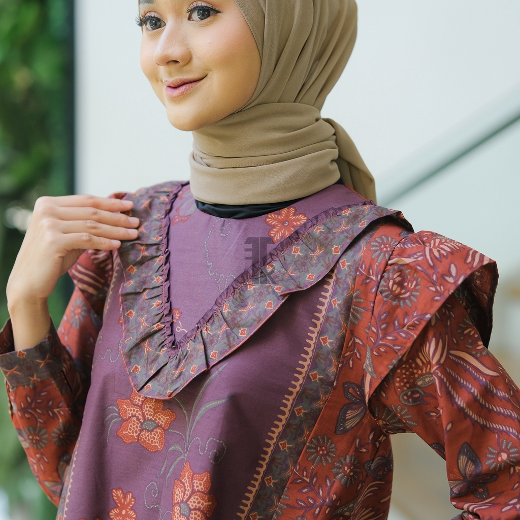 FITTINGROOM11 Blouse Batik - Haya Batik Cokelat