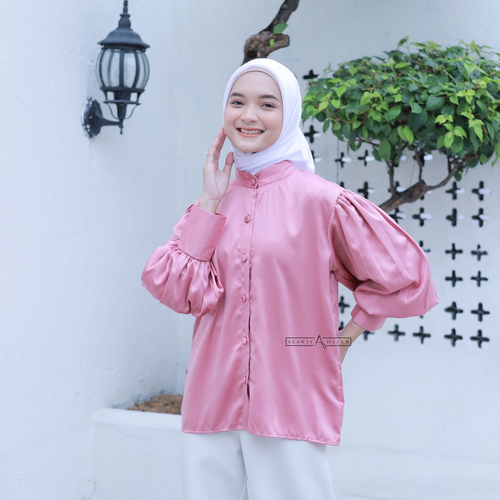 Alawiyahijab - Ola Top ( Kemeja Blouse Silk Tangan Balon )