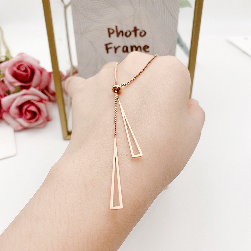 Kalung serut juntai segitiga titanium Korean fashion Anti karat harga grosir bisa COD