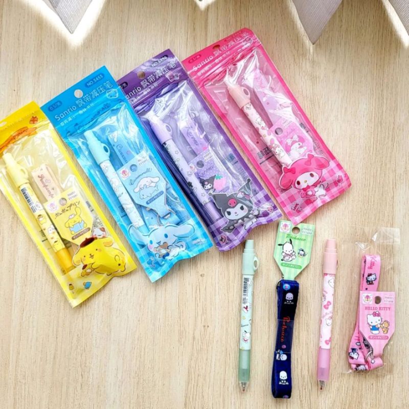 

Pulpen + tali gantungan Kuromi Melody Cinnamoroll Pompompurin Pochacco Hello Kitty
