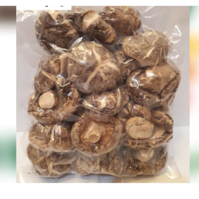 

✦ r hioko shitake yoko ukuran 3-4 cm 3-4cm 250 gram gr 250gram 250gr r kering ❅