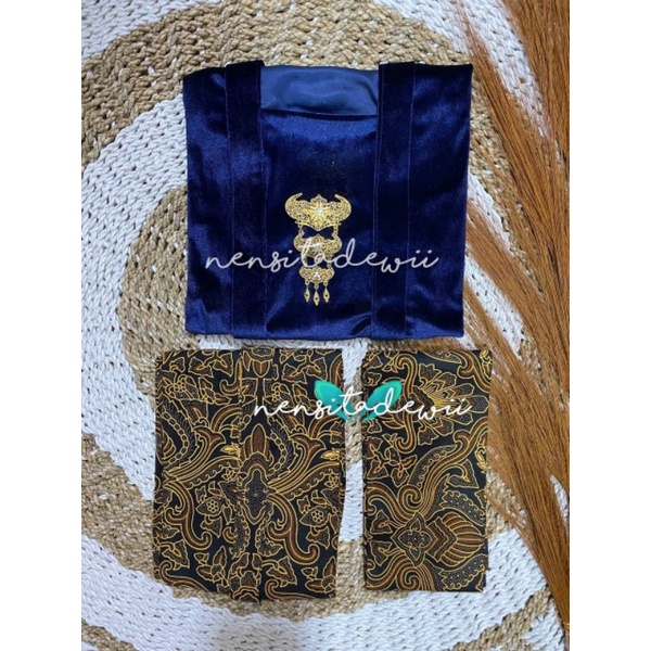 [1 Set] Kebaya, Jarik Instan + Selendang Jarik / DN01, Model Ajeng ~ Nuansa Navy