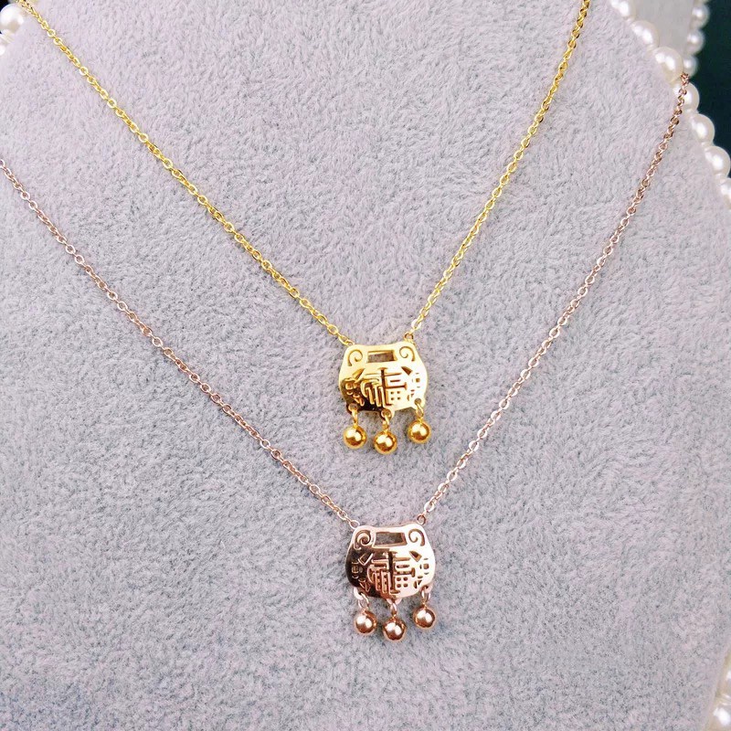 Kalung Rantai Pendek Dengan Liontin Gembok Fortune Untuk Wanita | Kalung Rantai Klavikula Bahan Titanium Steel 18k Warna Rose Gold | Kalung Bahan Stainless Steel