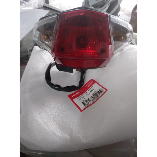 33700-kvy-961 stop assy stoplamp lampu stop belakang honda beat karbu origibal