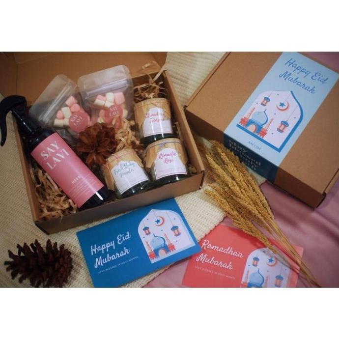 

MURAH GIFT LINEN ROOM SPRAY AND CANDLES L HAMPERS LEBARAN IDUL FITRI L TH5464TY