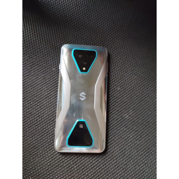 BLACK SHARK 3 (Matot)