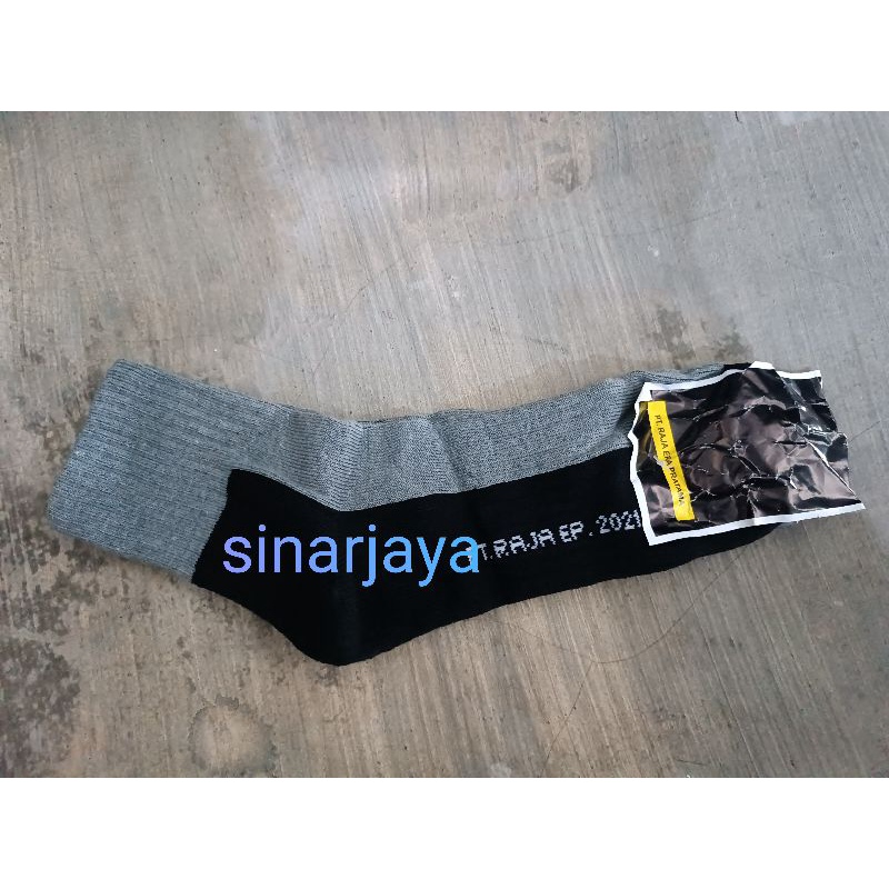 KAOS KAKI OLAH RAGA