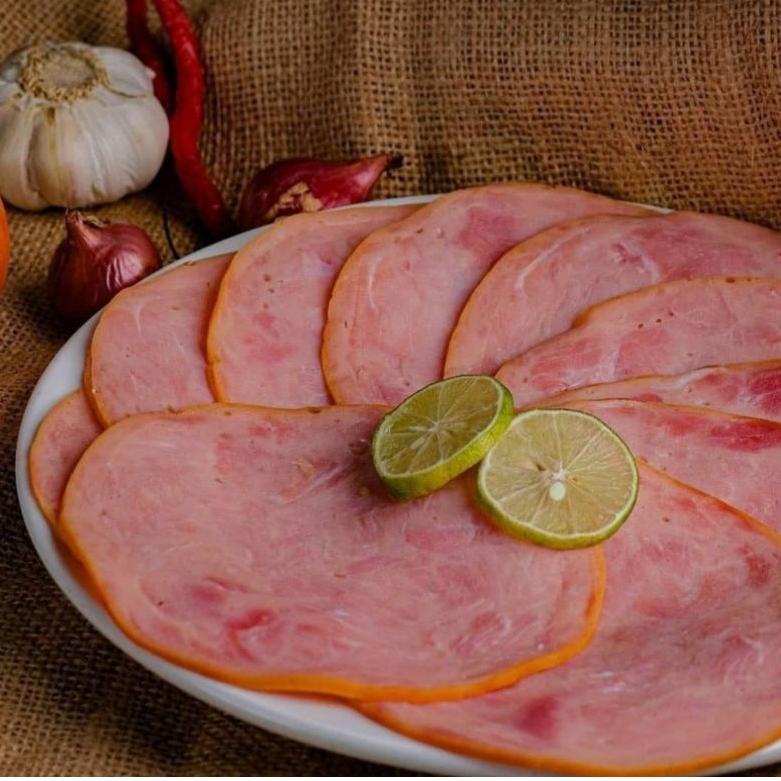 

2.2 Extra Bonus ham babi/pork ham smokery PREMIUM Buat Kalian