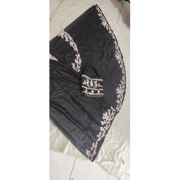 MUKENA ARMANI SILK BORDIR CORNELI