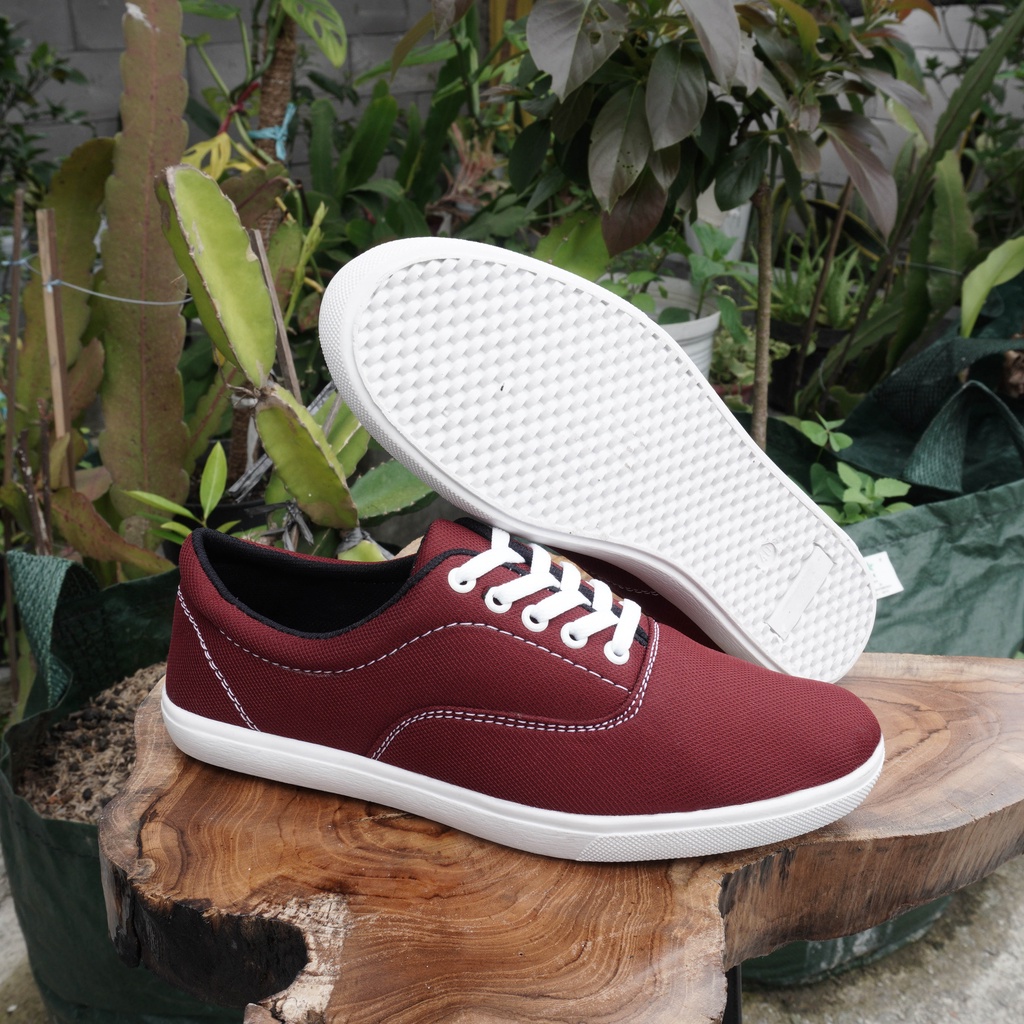 Promo Sepatu Pria Model Casual PVC Vanz Classic OLD Schools OG PVC Termurah