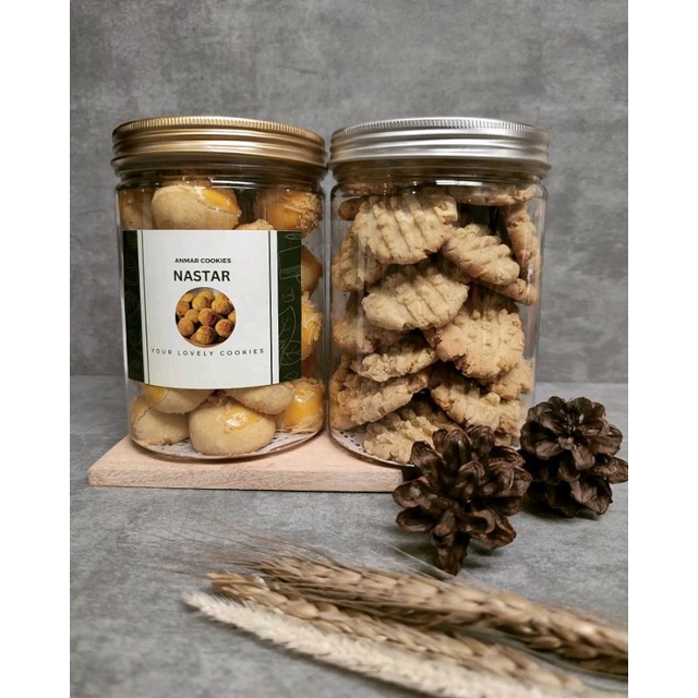 

PAKET HAMPERS LEBARAN KUE KERING OATMEAL COOKIES NASTAR NANAS KEJU PREMIUM TOPLES 800 ML