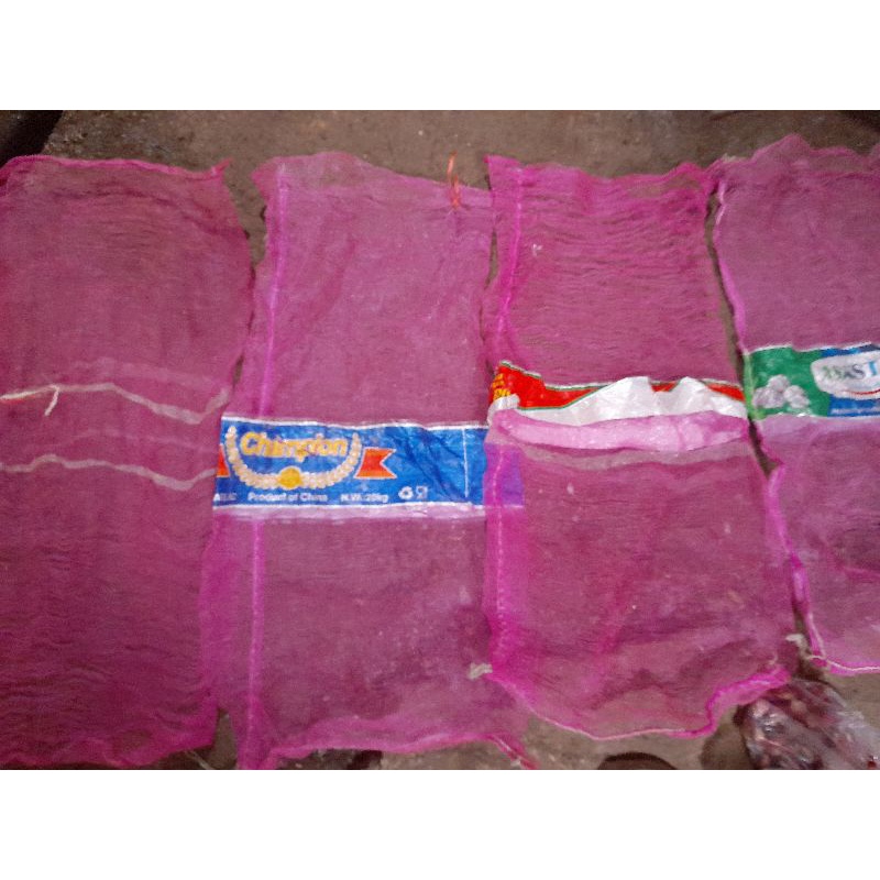 karung bawang bekas , isi 10 pcs karung, karung blongsong kelengkeng , karung bawang putih , karung.