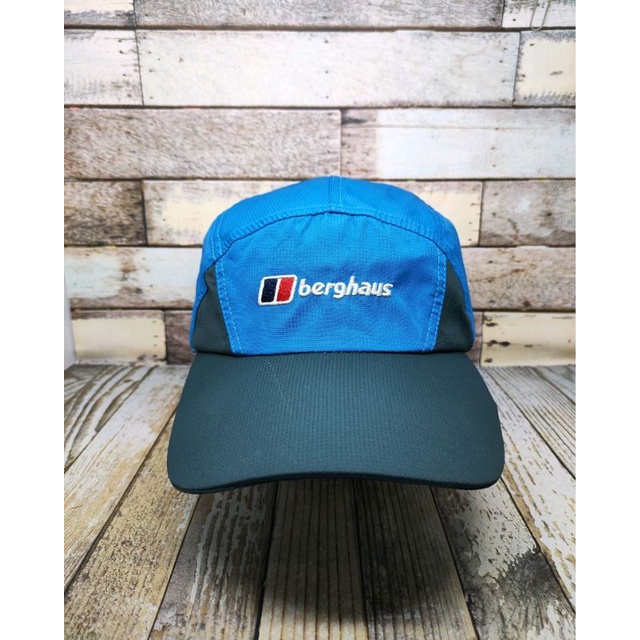 topi berghaus