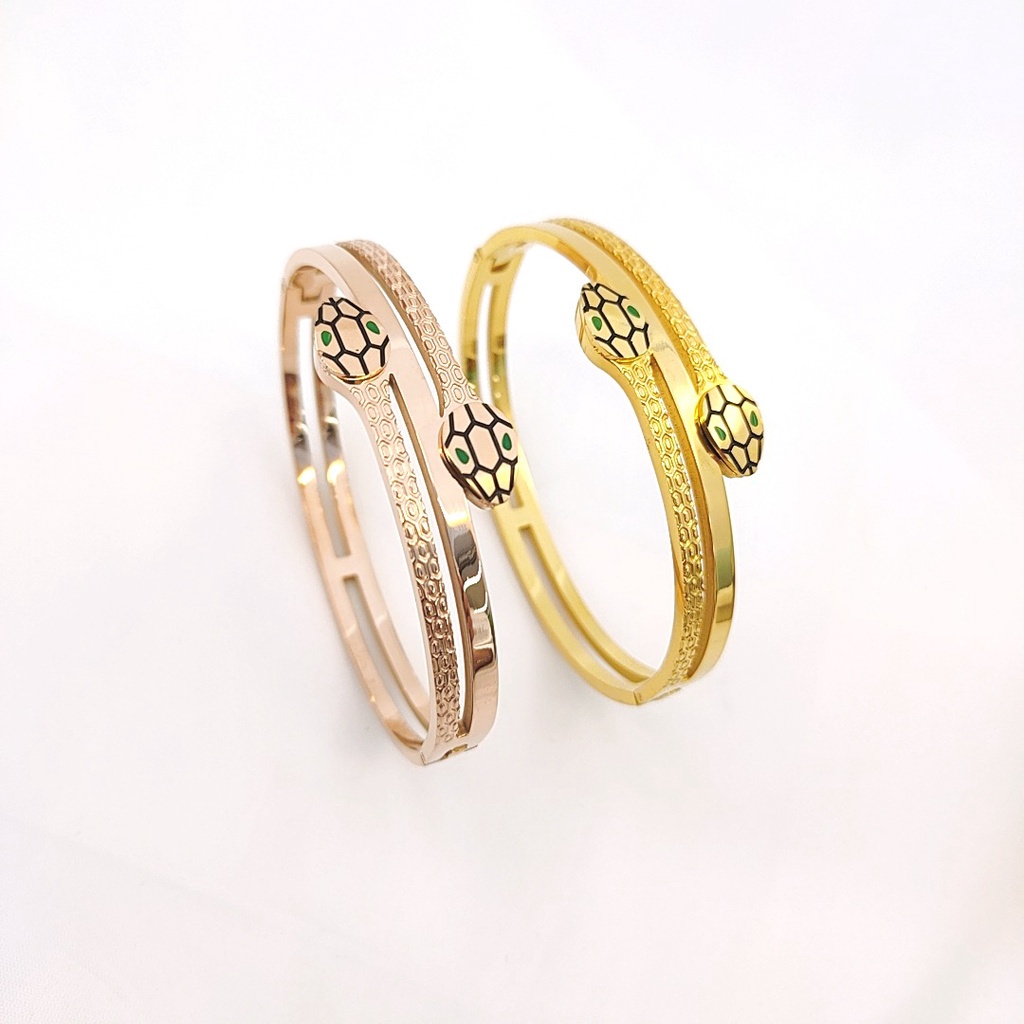 Gelang Bentuk Ular Bahan Stainless Steel Gaya Korea Untuk Wanita