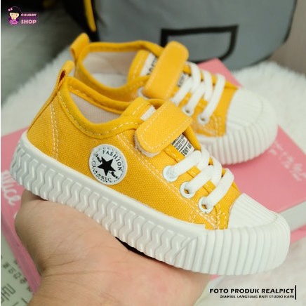 littlekiddoss SH19102 Sepatu Kanvas Anak Sepatu Star Perekat Tali Import Termurah 22-37