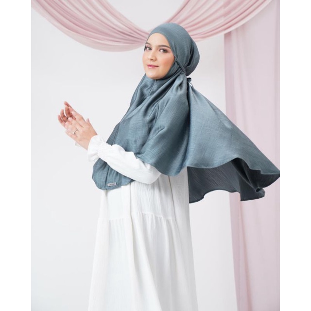 Galeana - Sienna Crinkle Silk Instant Hijab (Bergo)