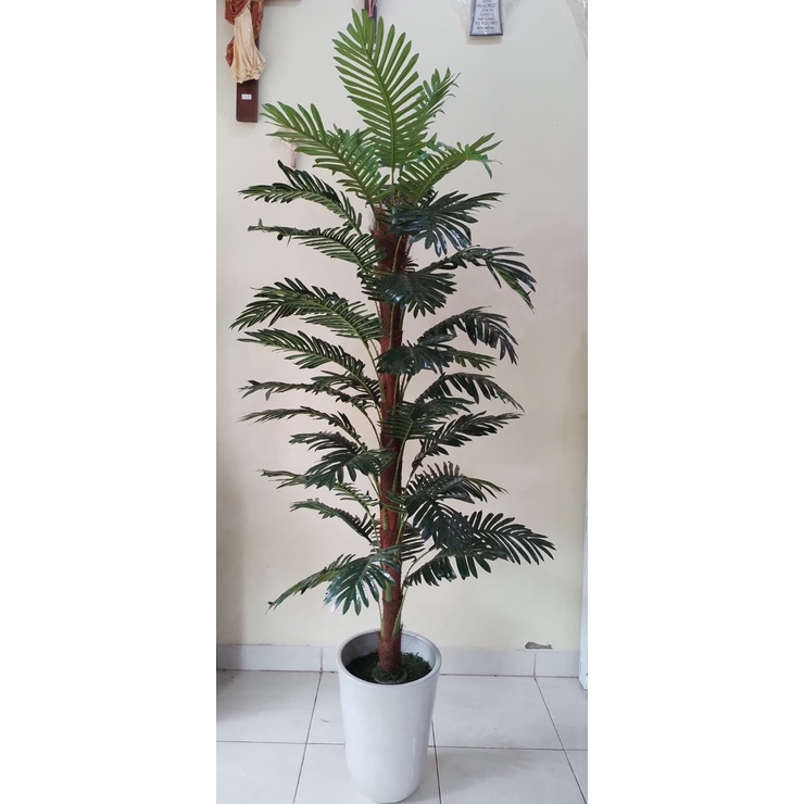 Pohon Artificial Palem