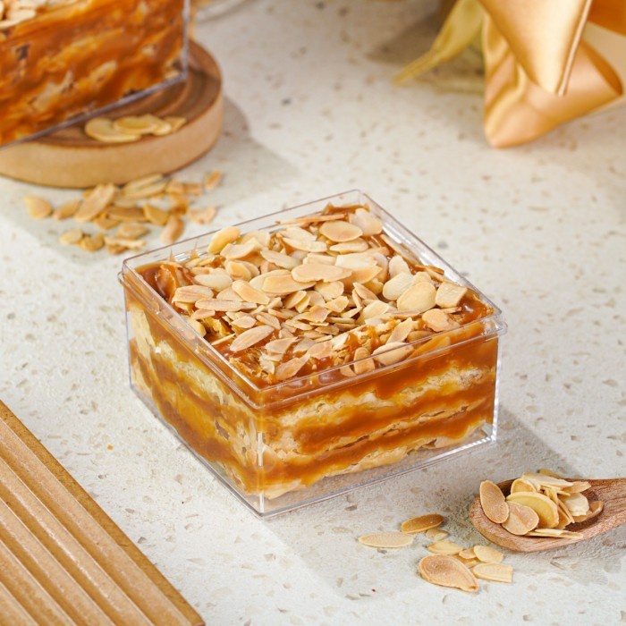 

Caramel Layer Dessert box ( 1 ) Best Seller