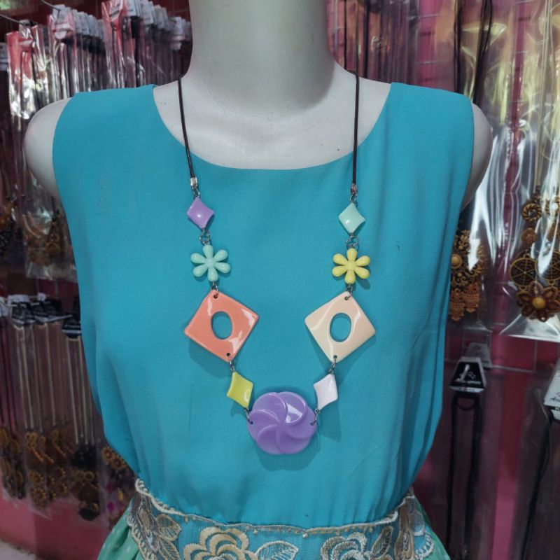 Kalung Wanita Etnik Tali Panjang Akseoris Kalung