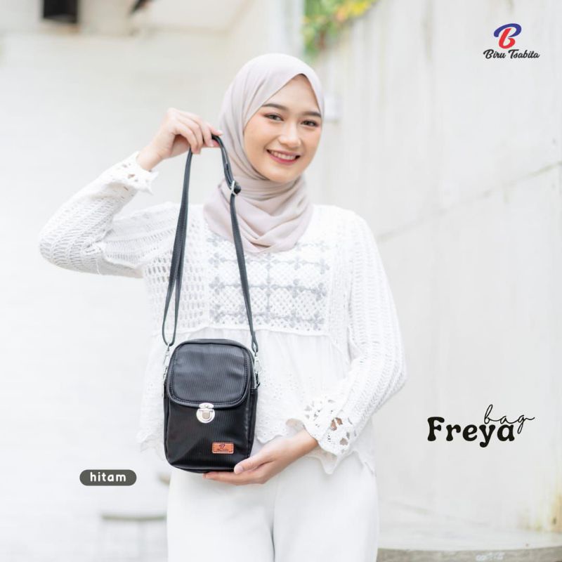 Biru Tsabita, Freya Bag Tas Slempang Wanita Model Panjang