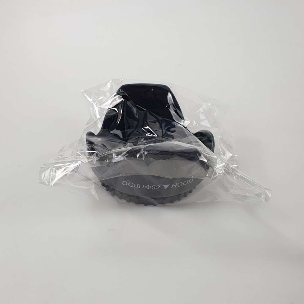 Lens Hood Screw Mount for Kamera DSLR 52mm - Black