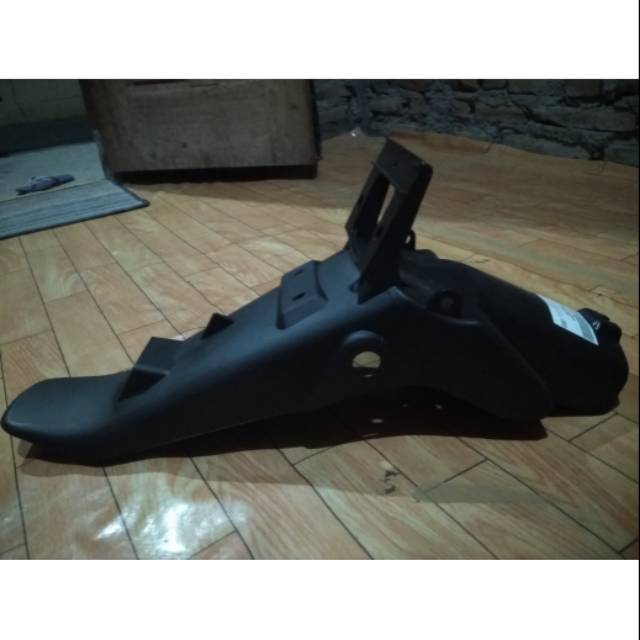 Spakbor Belakang Honda MEGAPRO - MF AKSESORIS MOTOR