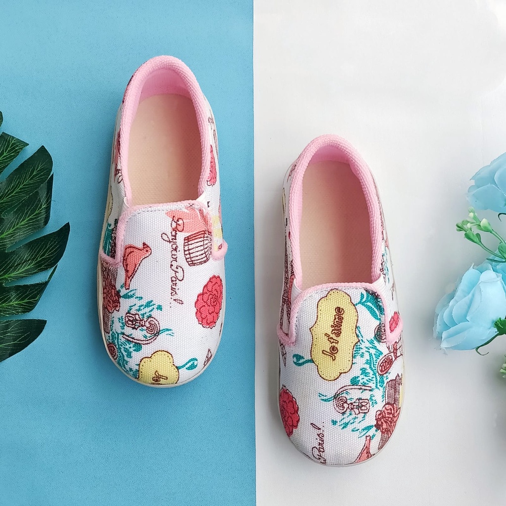 (BAYAR DI TEMPAT) Sepatu anak perempuan sepatu slip on anak perempuan paris MURAH