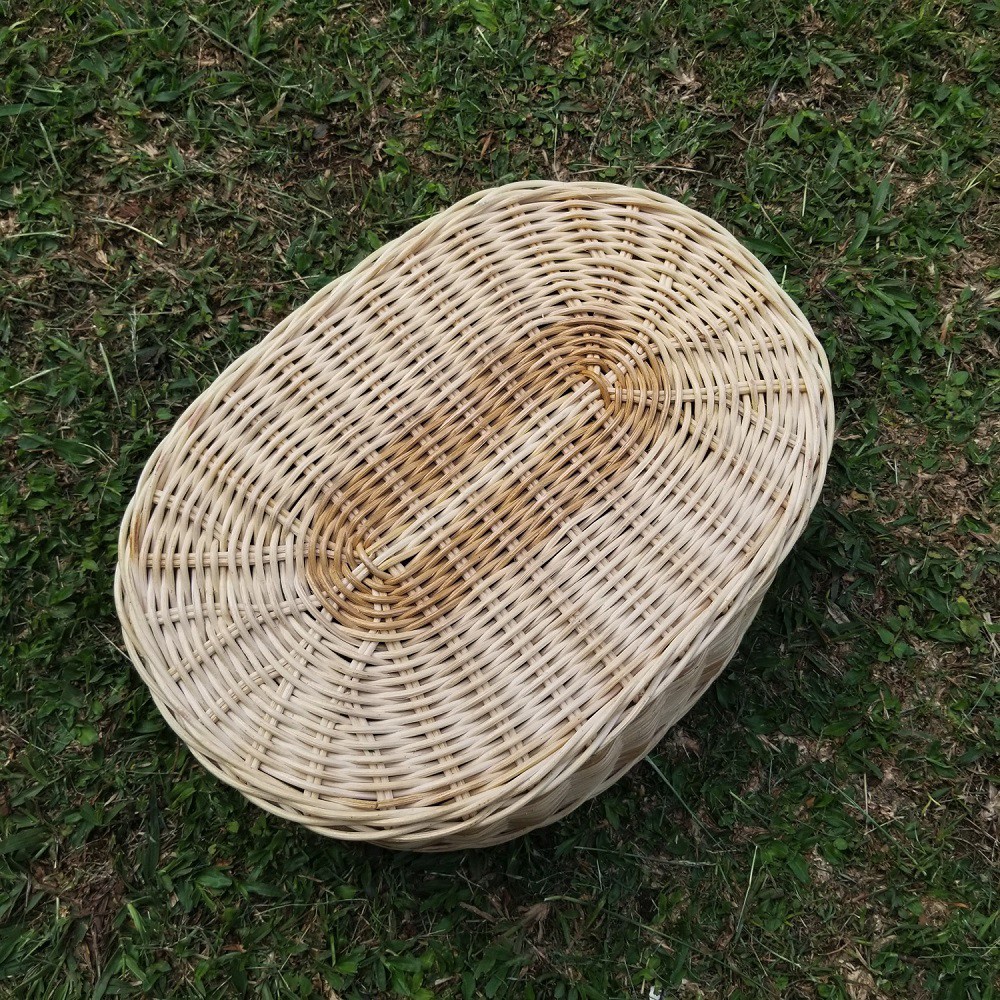 Kerajinan Tangan Rotan - Keranjang Oval 35 x 25 x 12 cm