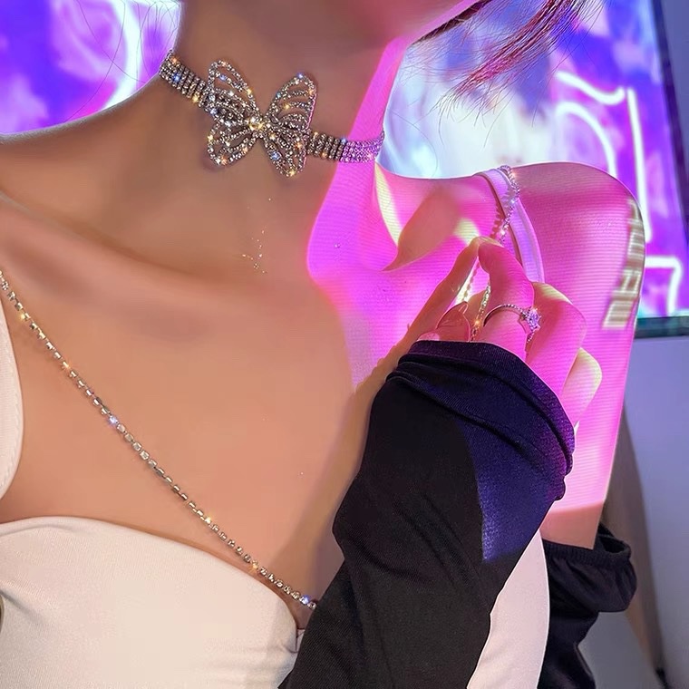 Kalung Kupu-Kupu Kristal Mewah Untuk Wanita Elegan Necklace Choker Perhiasan Aksesoris