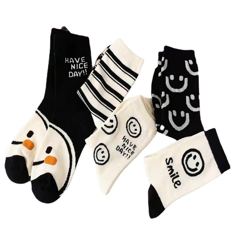 ⭐️𝐈𝐇𝐒 𝟗𝟕𝟐 𝐋𝐚𝐦𝐩𝐮𝐧𝐠⭐️Kaos Kaki Pria Wanita Kaos Kaki Panjang Smile Kantor Olahraga Fashion Korea Import