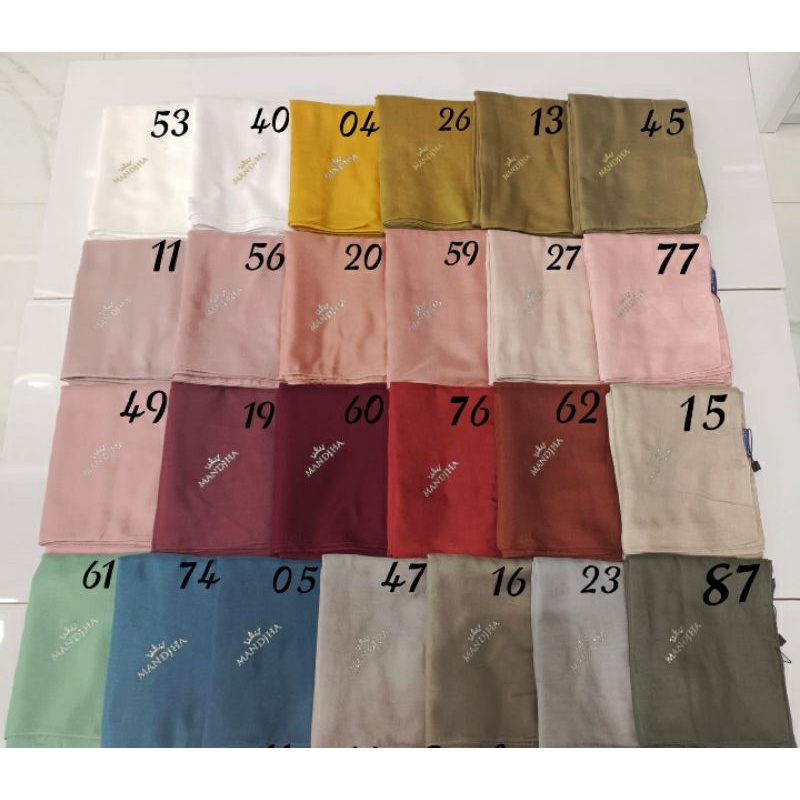 Hijab Mandjha Polos Ivan Gunawan