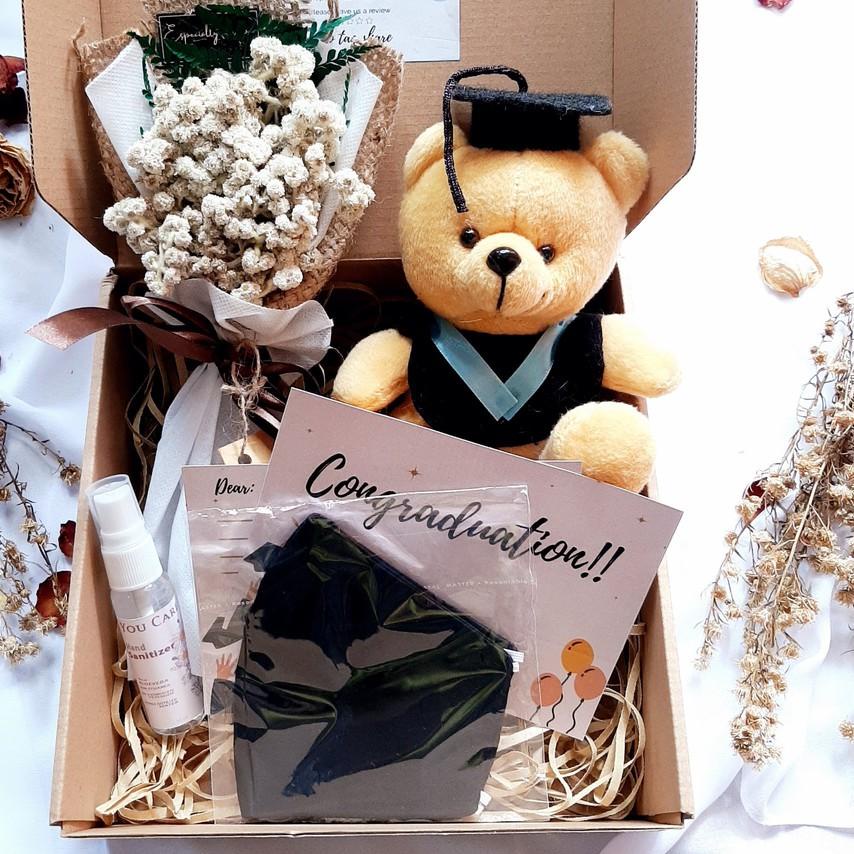 

♞ Hampers Graduation 2nd ♝