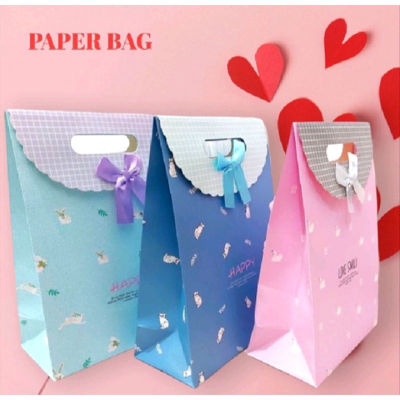 

1 Lusin (12 Pcs) Paperbag Tutup Fancy Pita Ukuran Sedang Medium 24x32x10.5cm Goodie Bag Tas Souvenir Tas Hadiah Kado