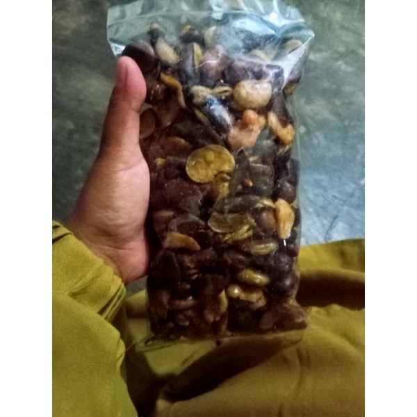 

0KACANG KORO KULIT / KACANG KORO KULIT SPESIAL / KILOAN 250 GR